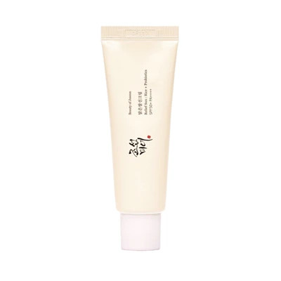 کرم ضد آفتاب بی رنگ SPF50 بیوتیافجوسان حجم 50 میل